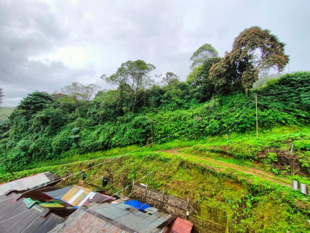 Munnar Kaippalli Budget Homestay Экстерьер фото